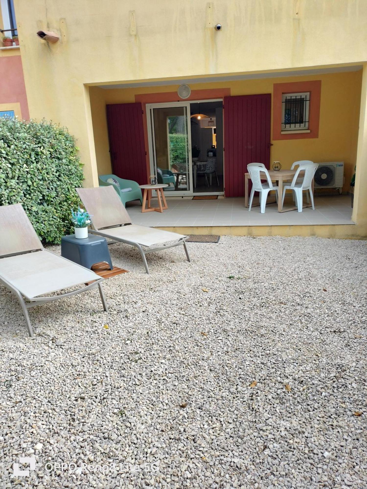 Eden En Luberon Διαμέρισμα Roussillon en Isere Εξωτερικό φωτογραφία
