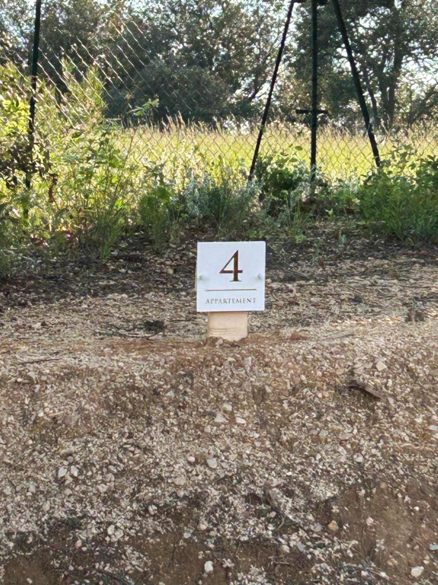 Eden En Luberon Διαμέρισμα Roussillon en Isere Εξωτερικό φωτογραφία